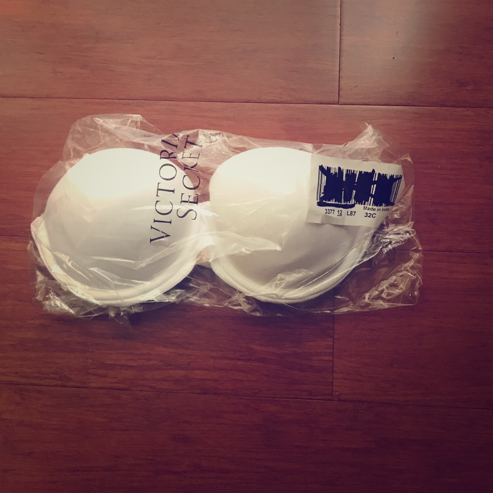 Victoria's Secret pink bra
